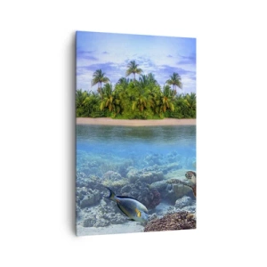 Bild auf Leinwand - Leinwandbild - Eine tropische Insel, umgeben von einem türkisfarbenen Ozean mit einem Korallenriff und Fischen. - 80x120cm - Heavenly Island lädt dich ein - Moderne Wanddekoration für Wohnzimmer und Schlafzimmer ARTTOR