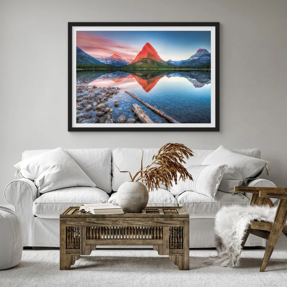 Poster in einem schwarzem Rahmen - Ein Berg, der sich bei Sonnenuntergang in einem See spiegelt - 70x50cm - Hitze und Kälte - Moderne Wanddekoration für Wohnzimmer und Schlafzimmer ARTTOR
