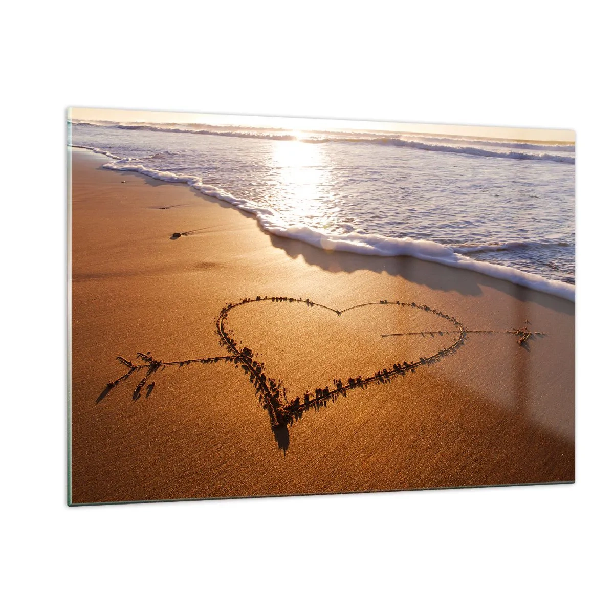 Glasbild - Bild auf glas - Ein in den Sand gezeichnetes Herz, beleuchtet von den Sonnenstrahlen - 120x80cm - Urlaubsgeständnis - Moderne Wanddekoration für Wohnzimmer und Schlafzimmer ARTTOR