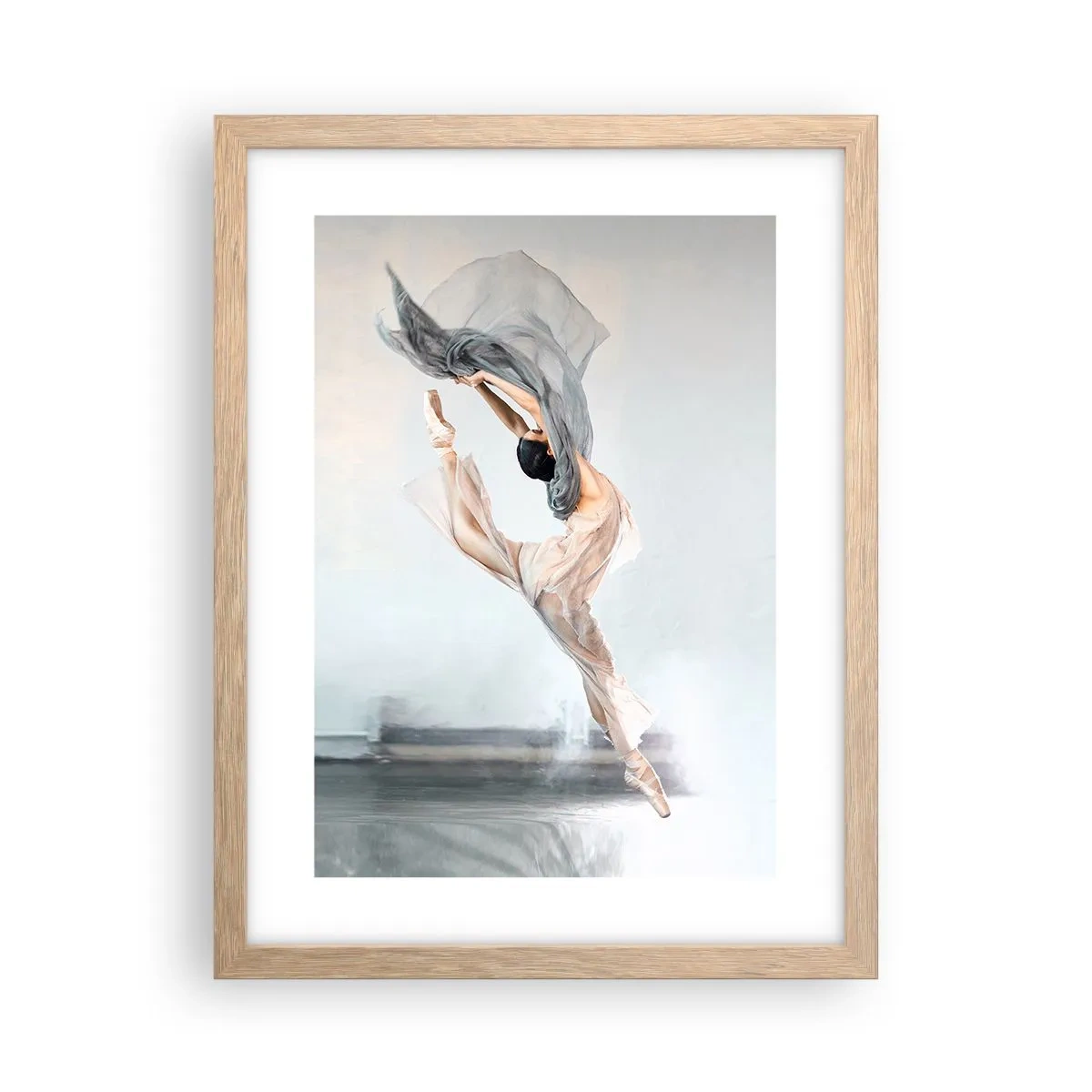 Poster in einem Rahmen aus heller Eiche - Im Tanzrausch - 30x40 cm