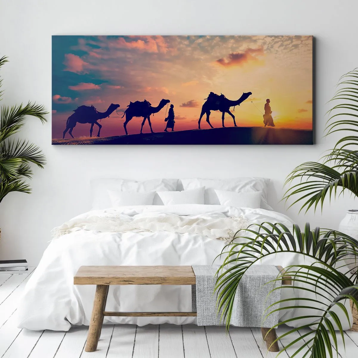 Bild auf Leinwand - Leinwandbild - Eine Karawane von Kamelen wandert bei Sonnenuntergang durch die Wüste - 140x50cm - Der geheimnisvolle Geist des Orients - Moderne Wanddekoration für Wohnzimmer und Schlafzimmer ARTTOR