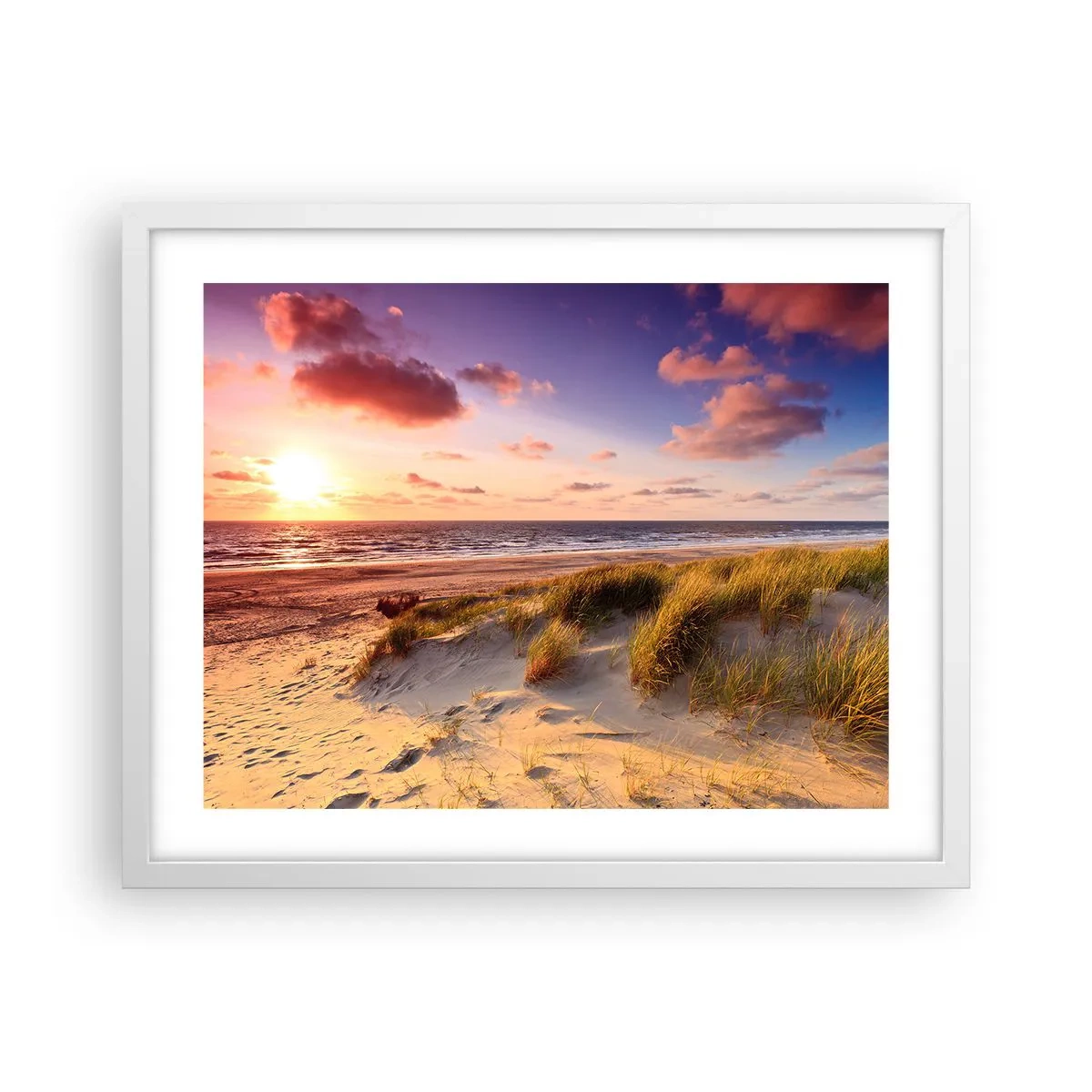 Poster in einem weißen Rahmen - Die Luft riecht schon im Sommer - 50x40 cm