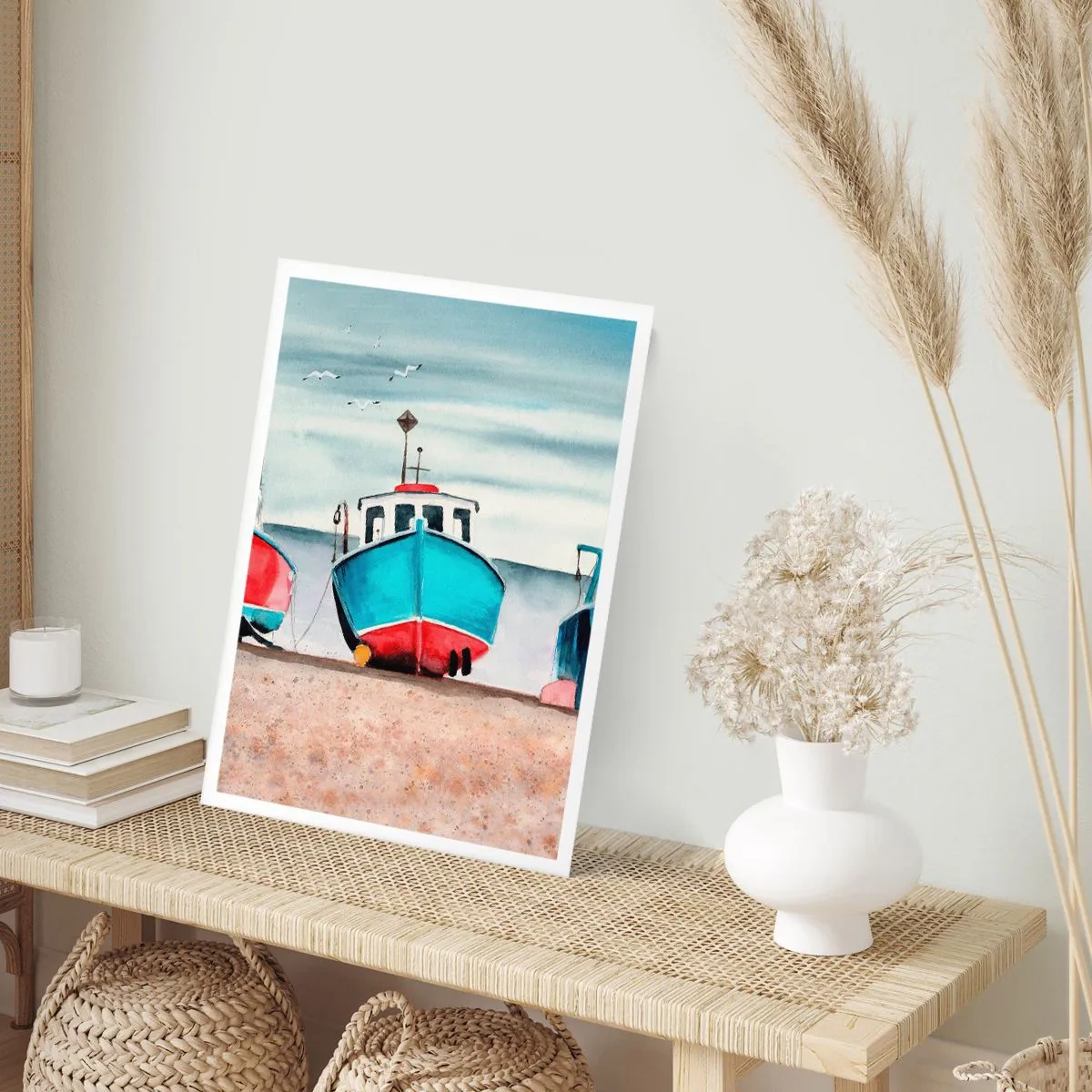 Poster - Malerisch blaue Fischerboote am Ufer - 50x70cm - Bereit zum Fang - Moderne Wanddekoration für Wohnzimmer und Schlafzimmer ARTTOR