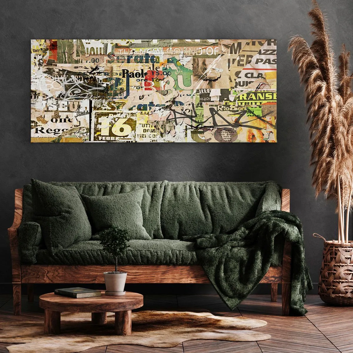 Bild auf Leinwand - Leinwandbild - Eine Collage aus Zeitungs- und Plakatfragmenten im künstlerischen Stil. - 140x50cm - Ach, es passiert... - Moderne Wanddekoration für Wohnzimmer und Schlafzimmer ARTTOR