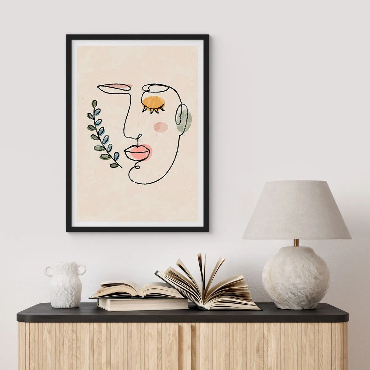 Poster in einem schwarzem Rahmen - Minimalistisches Linienporträt einer Frau auf beigem Hintergrund - 50x70cm - Frieden ist gefunden - Moderne Wanddekoration für Wohnzimmer und Schlafzimmer ARTTOR