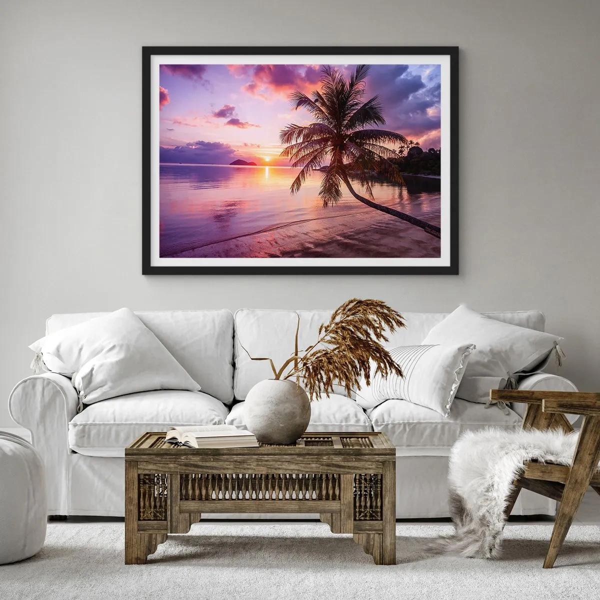 Poster in einem schwarzem Rahmen - Tropischer Strand mit Palmen bei Sonnenuntergang - 70x50cm - Behaglichkeit bis zum Horizont - Moderne Wanddekoration für Wohnzimmer und Schlafzimmer ARTTOR