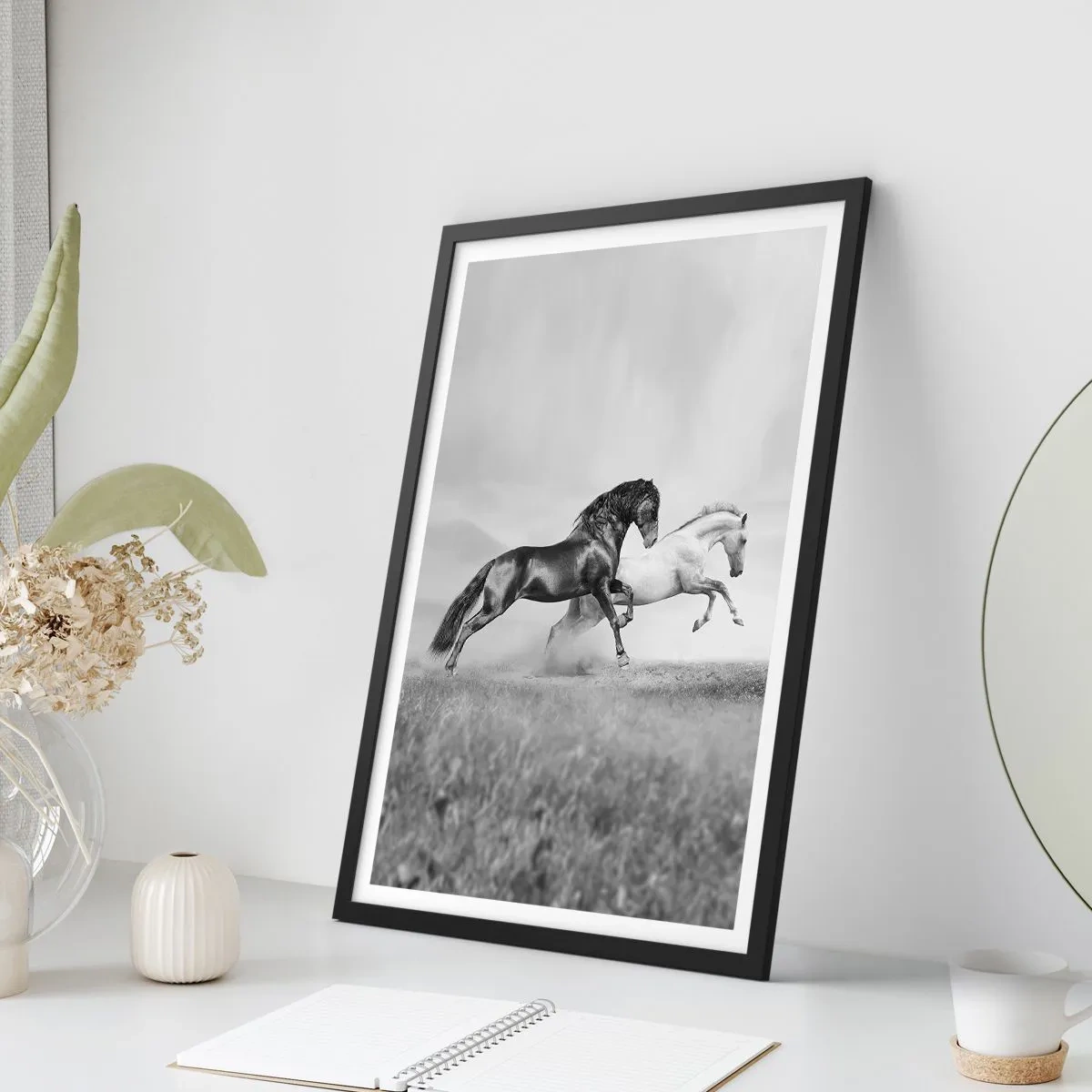 Poster in einem schwarzem Rahmen - Engel und Dämonen - 40x50 cm