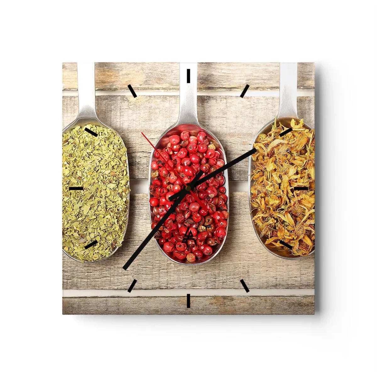 Wanduhr - Glasuhr - Drei Metalllöffel mit Gewürzen auf einem hölzernen Hintergrund - 30x30cm - Küchenzauber - Moderne Wanddekoration für Wohnzimmer und Schlafzimmer ARTTOR