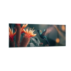 Glasbild - Bild auf glas - Ein bunter Kolibri neben Blumen vor einem natürlichen Hintergrund - 140x50cm - Wirklich buntes Leben - Moderne Wanddekoration für Wohnzimmer und Schlafzimmer ARTTOR