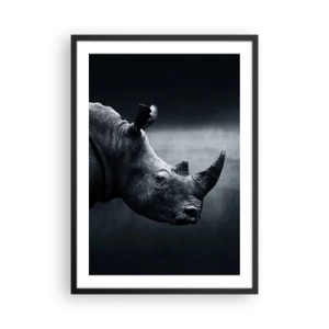 Poster in einem schwarzem Rahmen - Schwarz-Weiß-Porträt eines Nashorns vor dunklem Hintergrund - 50x70cm - Richtiges Profil - Moderne Wanddekoration für Wohnzimmer und Schlafzimmer ARTTOR