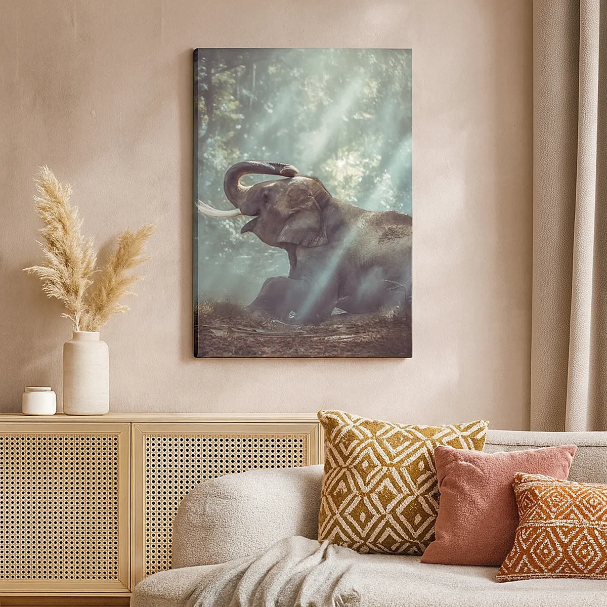 Bild auf Leinwand - Leinwandbild - Ein Junge und ein Elefant in einer sonnenbeschienenen Waldlandschaft - 50x70cm - Und hör dir das an... - Moderne Wanddekoration für Wohnzimmer und Schlafzimmer ARTTOR