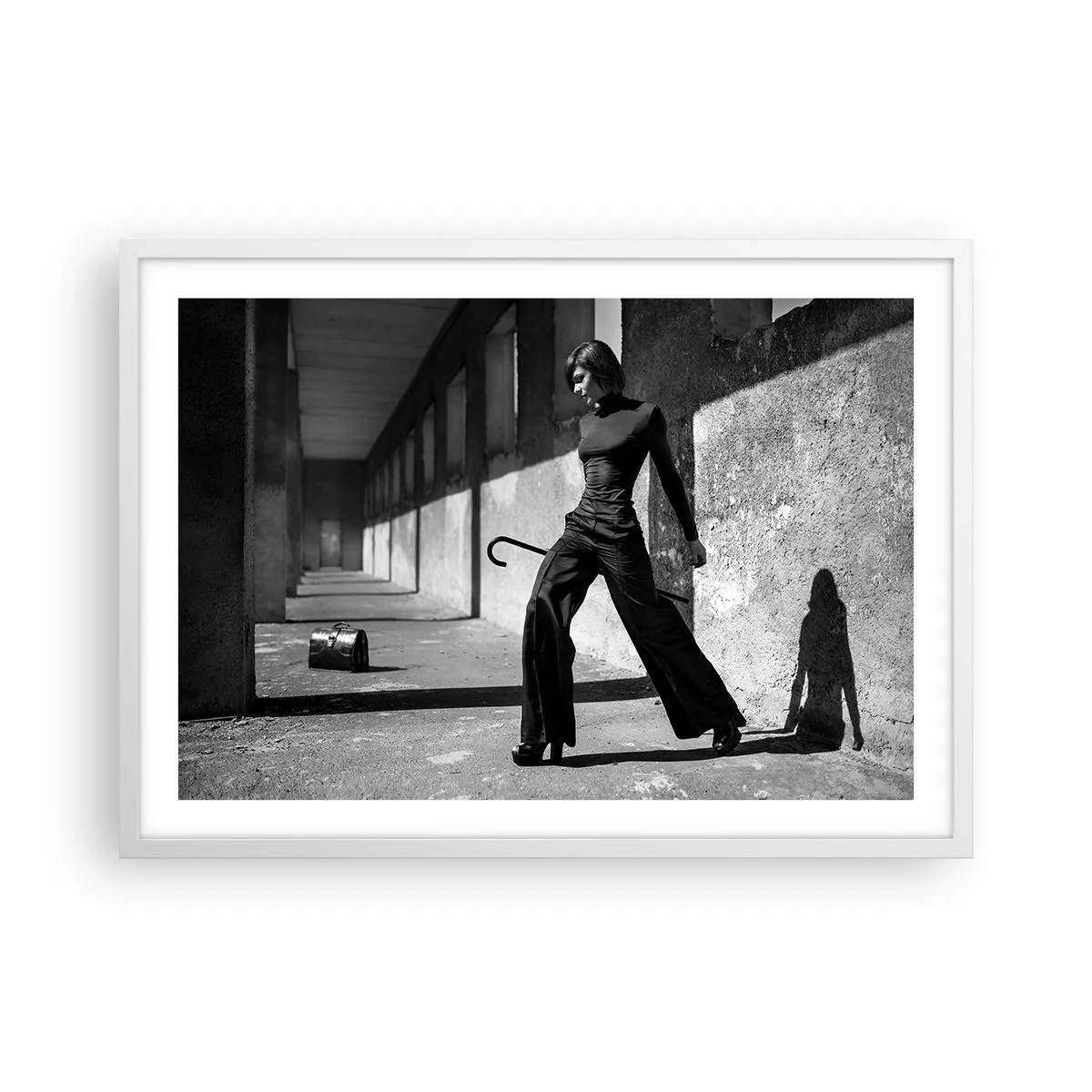 Poster in einem weißen Rahmen - Urbane Eleganz - 70x50 cm