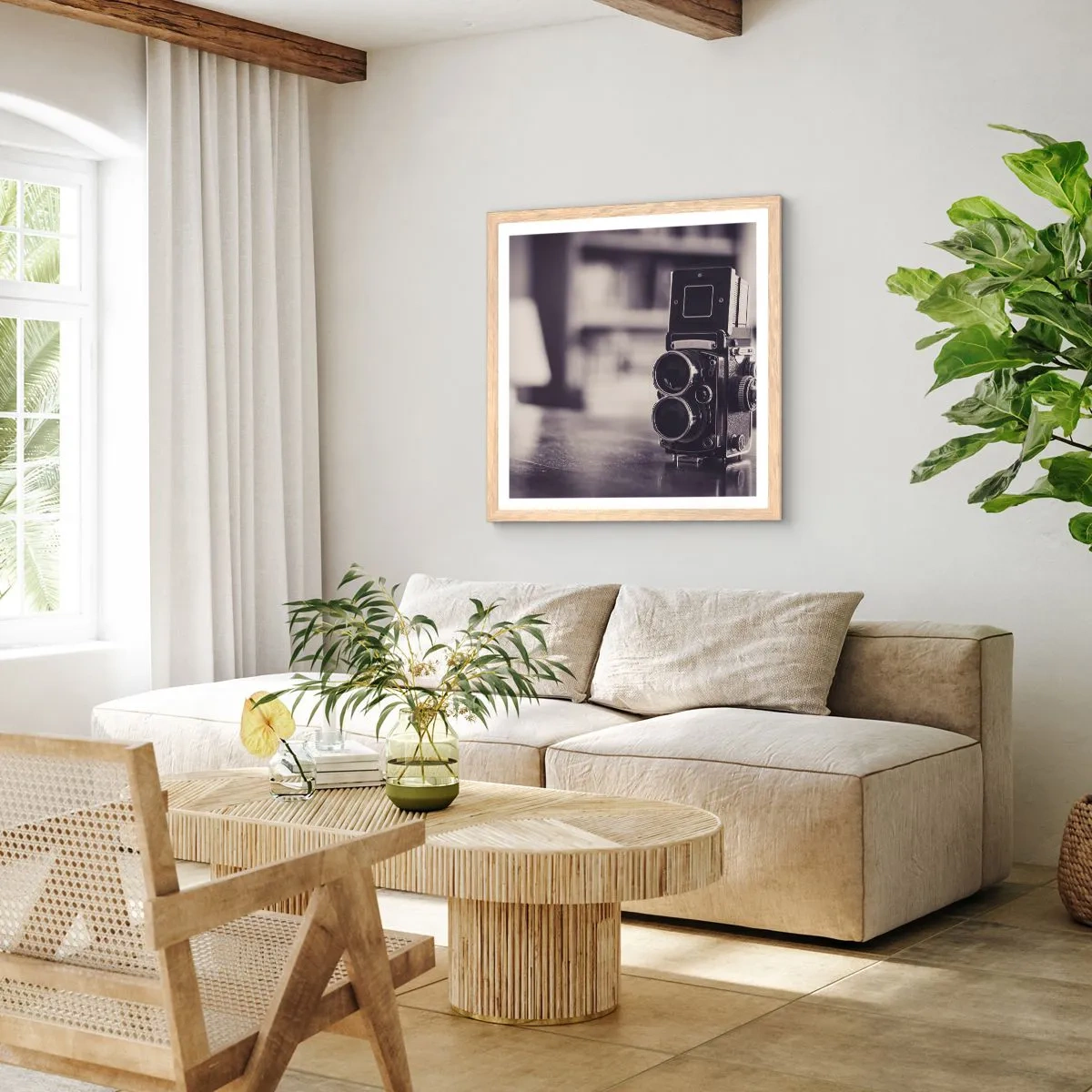 Poster in einem Rahmen aus heller Eiche - Zauber alter Fotografie - 30x30 cm