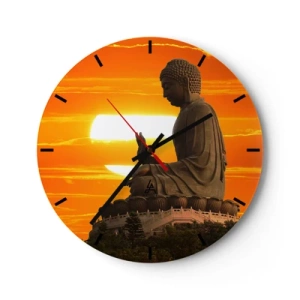 Wanduhr - Glasuhr - Eine Buddha-Statue vor der Kulisse eines intensiven Sonnenuntergangs in warmen Farben. - 30x30cm - Keine Angst vor der Welt - Moderne Wanddekoration für Wohnzimmer, Küche und Schlafzimmer ARTTOR