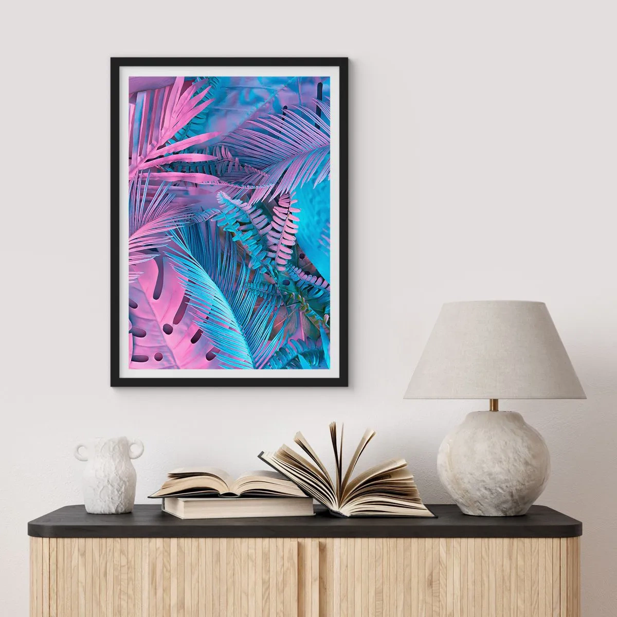 Poster in einem schwarzem Rahmen - Tropen in Rosa und Blau - 30x40 cm