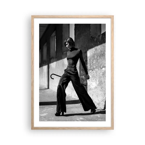 Poster in einem Rahmen aus heller Eiche - Urbane Eleganz - 50x70 cm