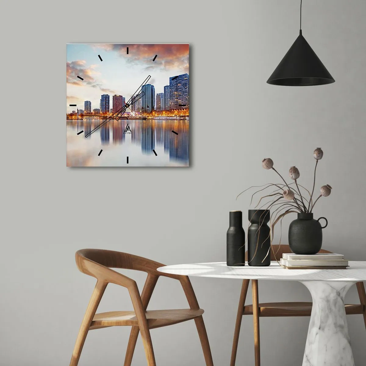 Wanduhr - Glasuhr - Panorama moderner Gebäude und des Eiffelturms über dem Wasser - 30x30cm - Die monumentale Ruhe von Paris - Moderne Wanddekoration für Wohnzimmer und Schlafzimmer ARTTOR