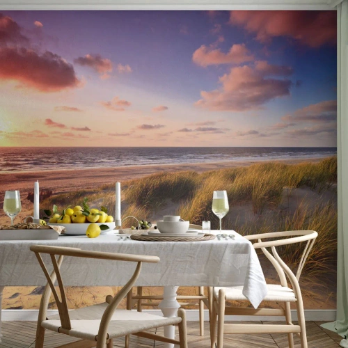 Maßgeschneiderte selbstklebende Fototapete Deluxe Sticker - Die Luft riecht schon im Sommer - Landschaft, Strand, Düne
