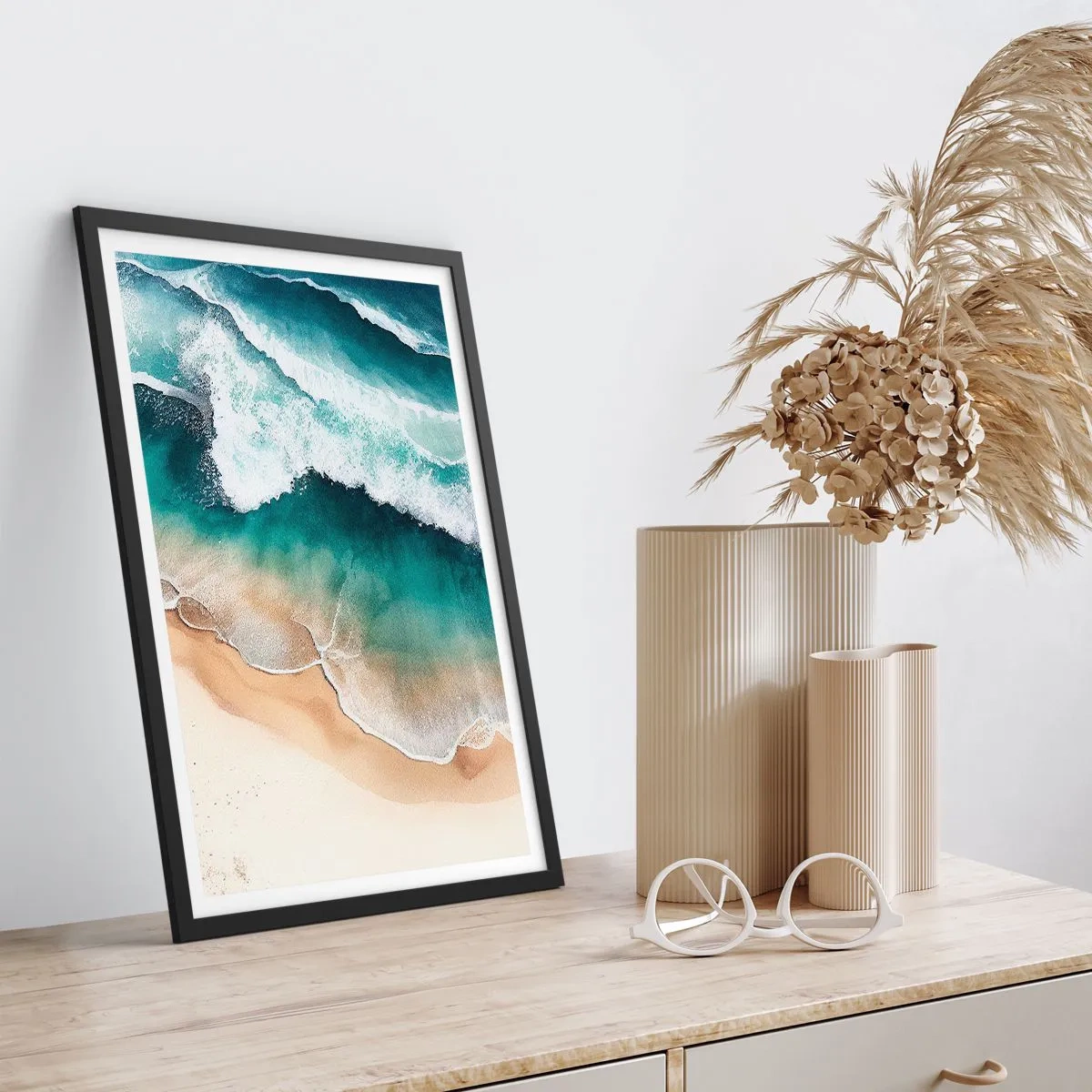 Poster in einem schwarzem Rahmen - Meereswellen brechen am Strand - 50x70cm - Das ewige Treffen - Moderne Wanddekoration für Wohnzimmer und Schlafzimmer ARTTOR