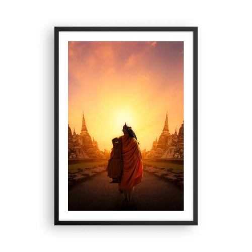 Poster in einem schwarzem Rahmen - Ein buddhistischer Mönch in den Strahlen der aufgehenden Sonne - 50x70cm - In Frieden für die Ewigkeit - Moderne Wanddekoration für Wohnzimmer und Schlafzimmer ARTTOR