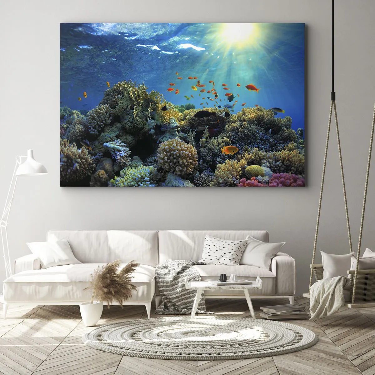 Bild auf Leinwand - Leinwandbild - Korallenriff mit Fischen in den Sonnenstrahlen unter Wasser - 70x50cm - Unterwasserschätze - Moderne Wanddekoration für Wohnzimmer und Schlafzimmer ARTTOR