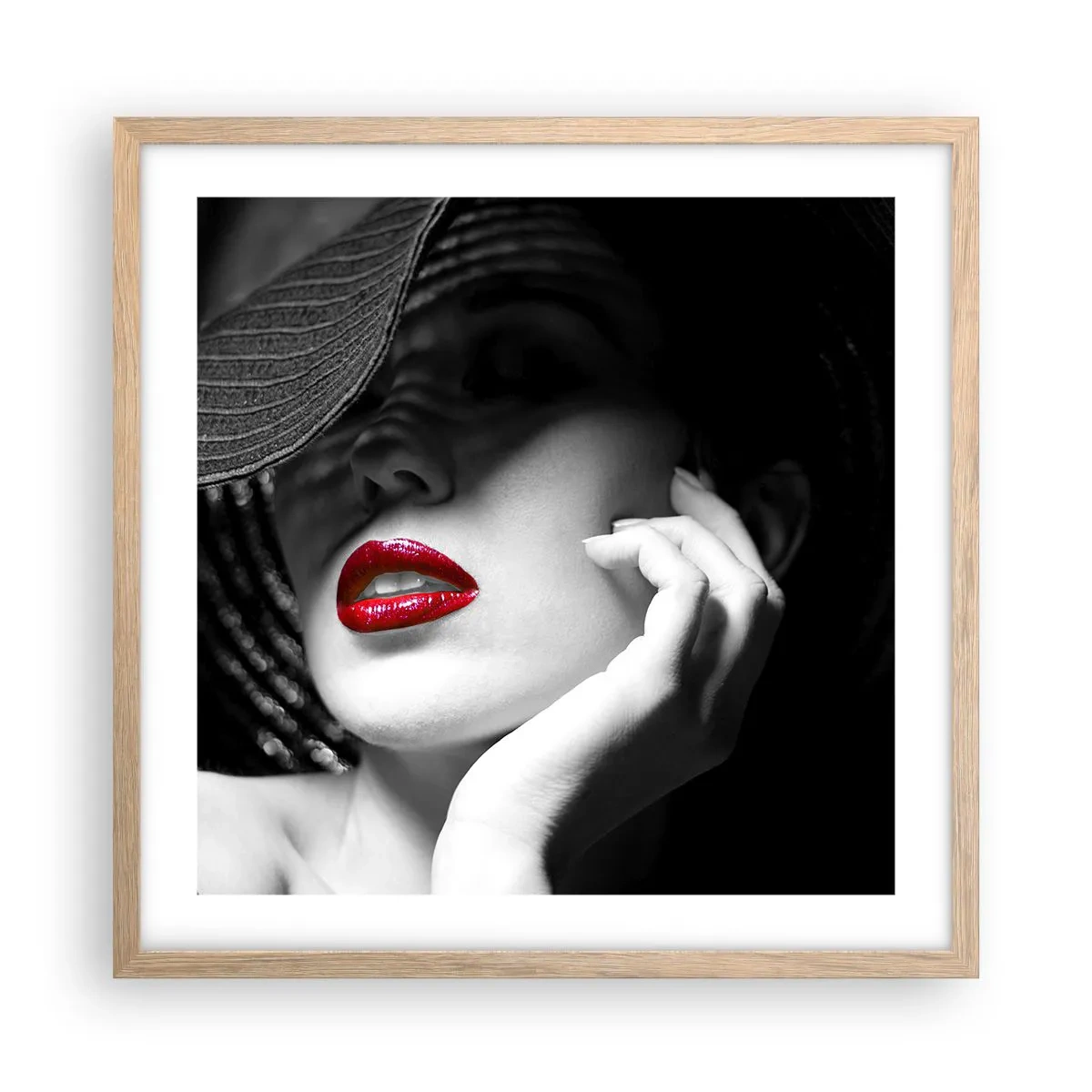Poster in einem Rahmen aus heller Eiche - Eine Studie in Scharlachrot - 50x50 cm