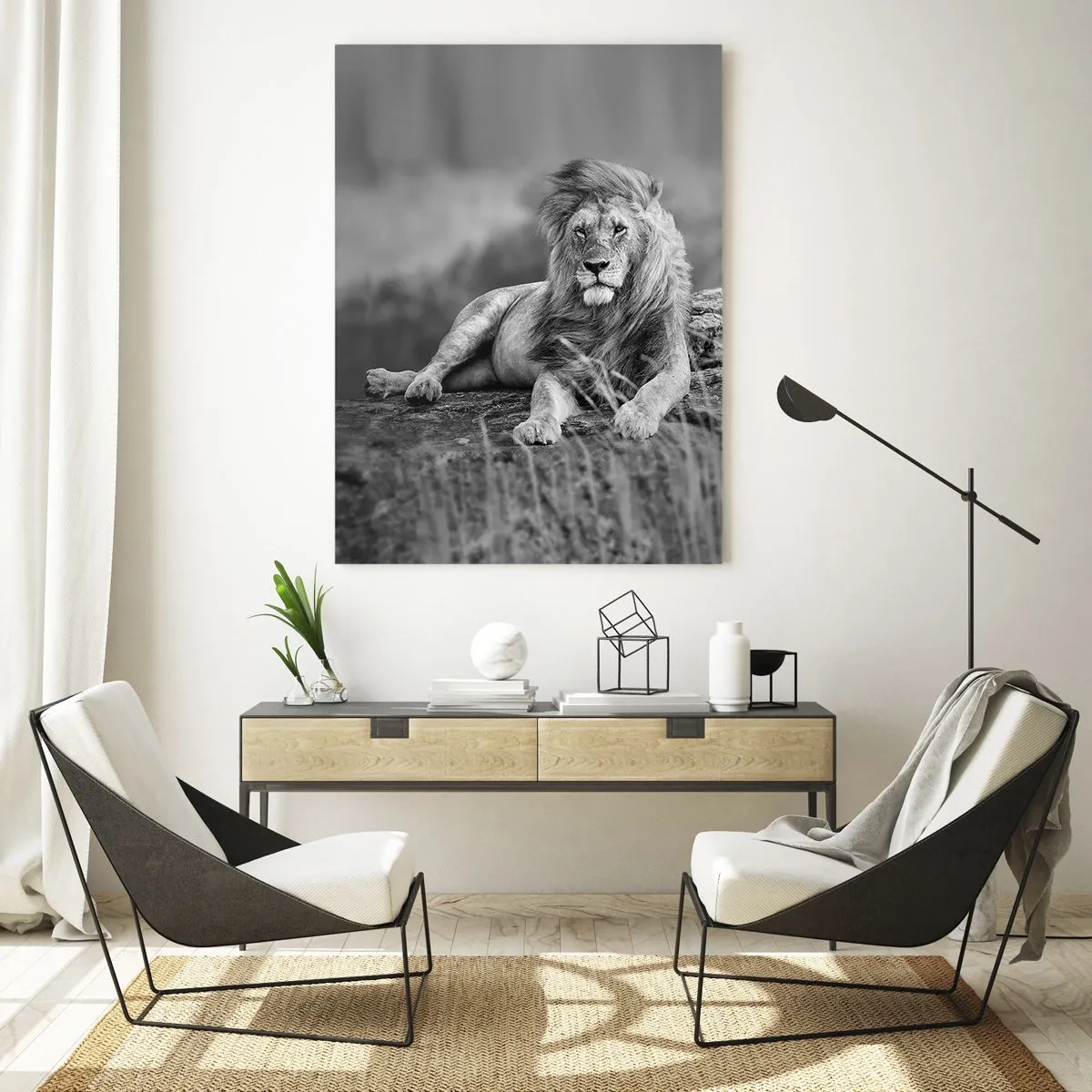 Glasbild - Bild auf glas - Löwe ruht auf einem Felsen im monochromen Stil - 70x100cm - Königliche Siesta - Moderne Wanddekoration für Wohnzimmer und Schlafzimmer ARTTOR