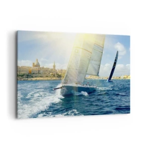 Bild auf Leinwand - Leinwandbild - Yachtrennen vor der Kulisse einer sonnigen Küste - 120x80cm - Es ist Zeit die Stadt zu verlassen - Moderne Wanddekoration für Wohnzimmer und Schlafzimmer ARTTOR