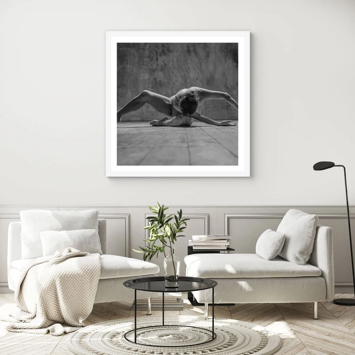 Poster in einem weißen Rahmen - Symmetrie gefunden - 60x60 cm