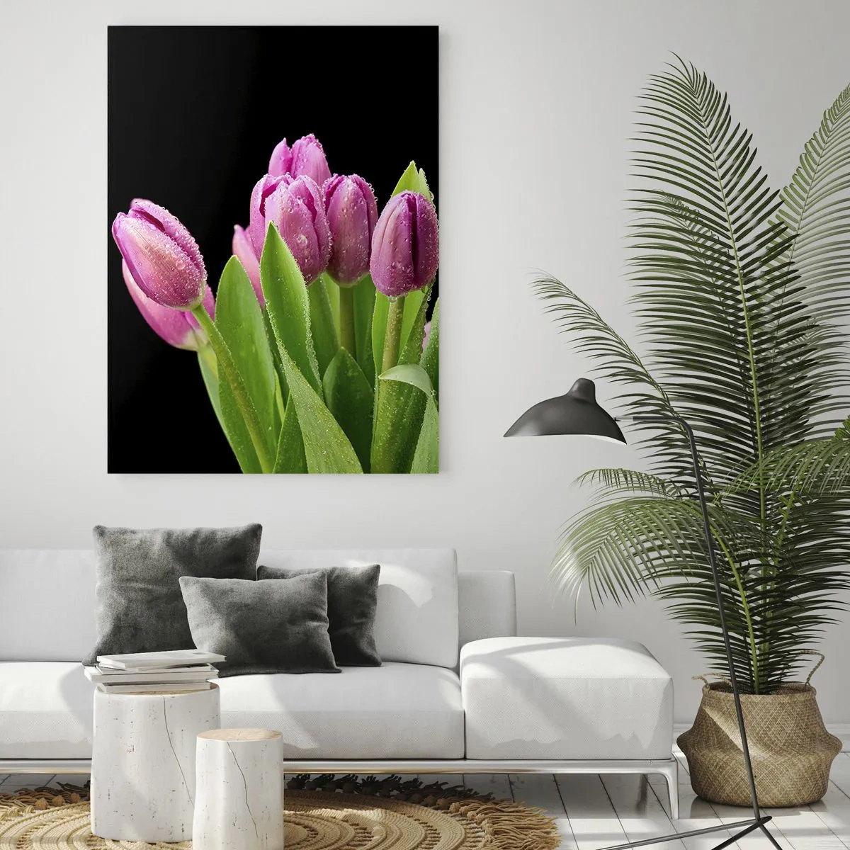 Glasbild - Bild auf glas - Ein Strauß rosa Tulpen, bedeckt mit Wassertropfen auf schwarzem Hintergrund. - 50x70cm - Lila Frühlingsfreude - Moderne Wanddekoration für Wohnzimmer und Schlafzimmer ARTTOR