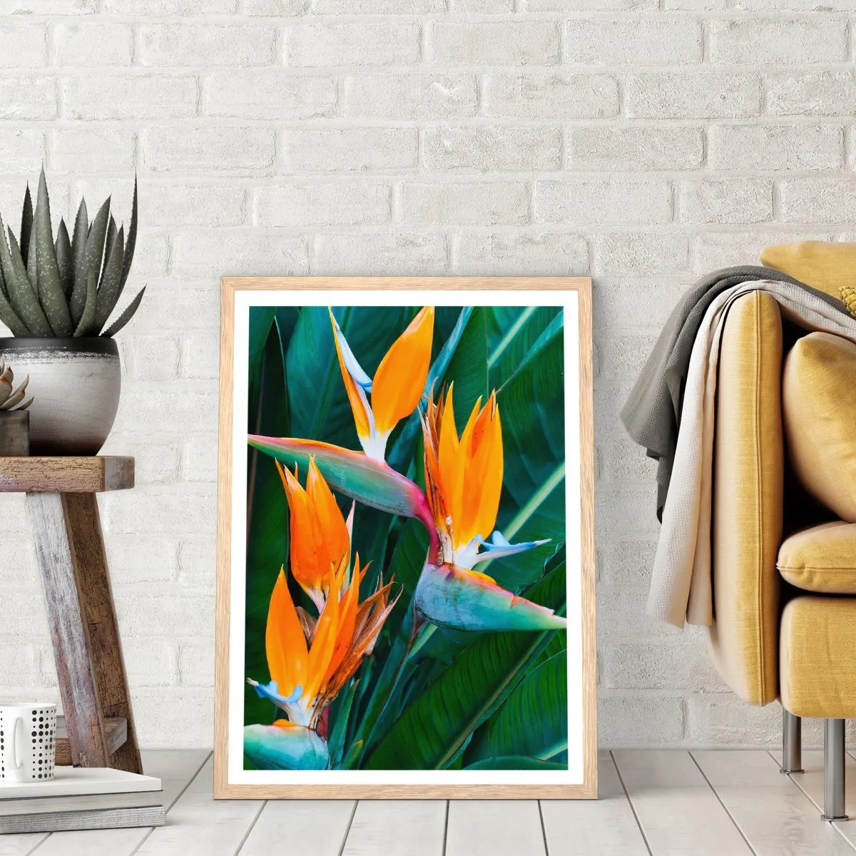 Poster in einem Rahmen aus heller Eiche - Ist es eine Blume oder ist es ein Vogel? - 50x70 cm