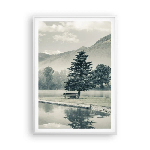 Poster in einem weißen Rahmen - Der See schläft noch - 70x100 cm