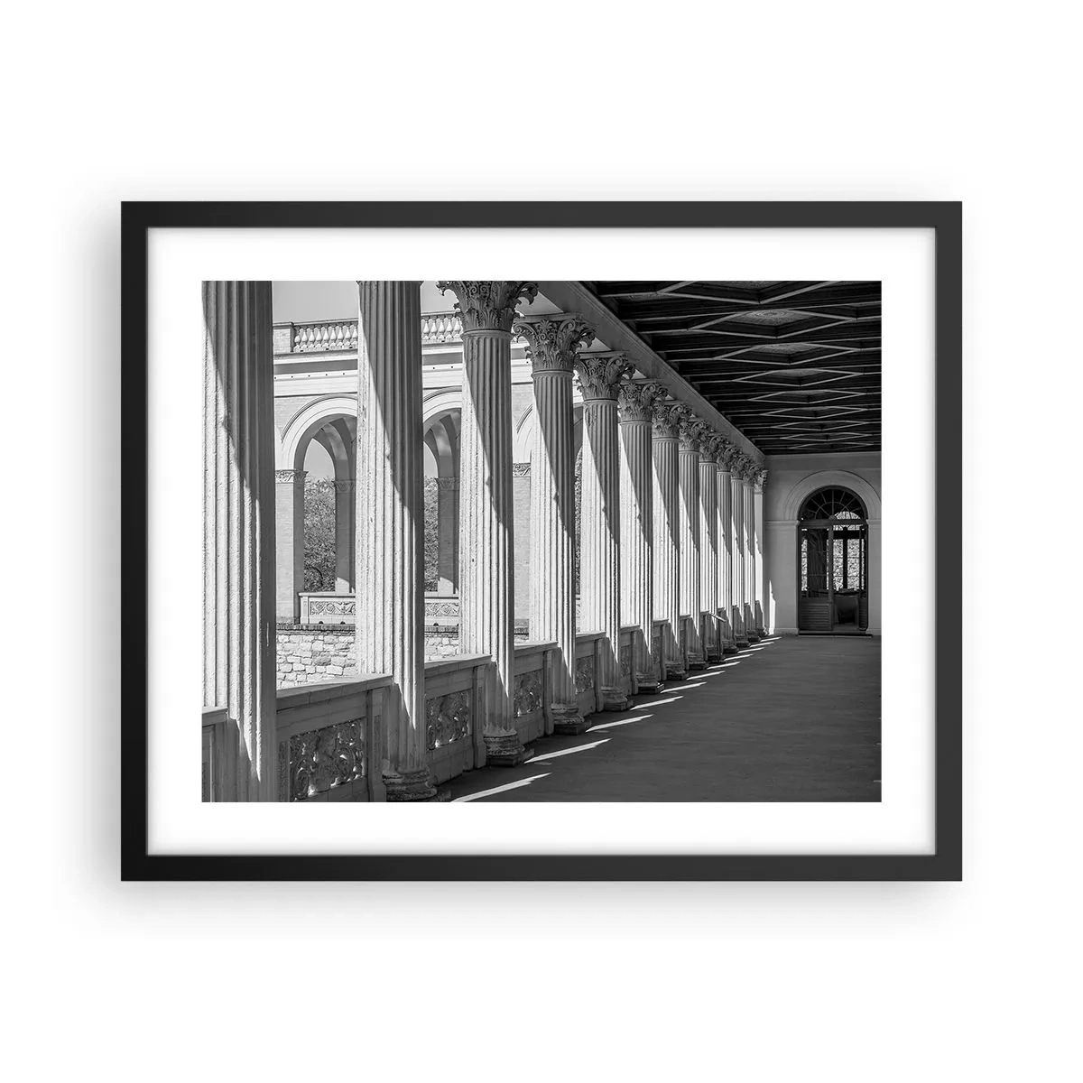 Poster in einem schwarzem Rahmen - Sonnige Arkade - 50x40 cm