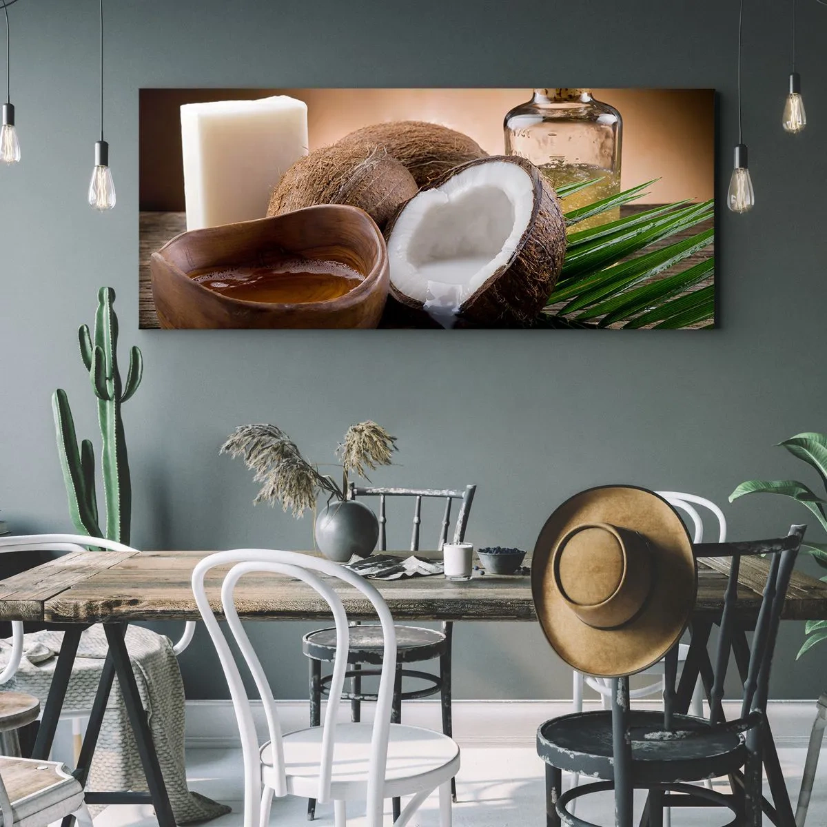 Bild auf Leinwand - Leinwandbild - Kokosnüsse, Kerze und Öl auf einem hölzernen Hintergrund - 140x50cm - Gesundheit von tropischen Inseln - Moderne Wanddekoration für Wohnzimmer und Schlafzimmer ARTTOR