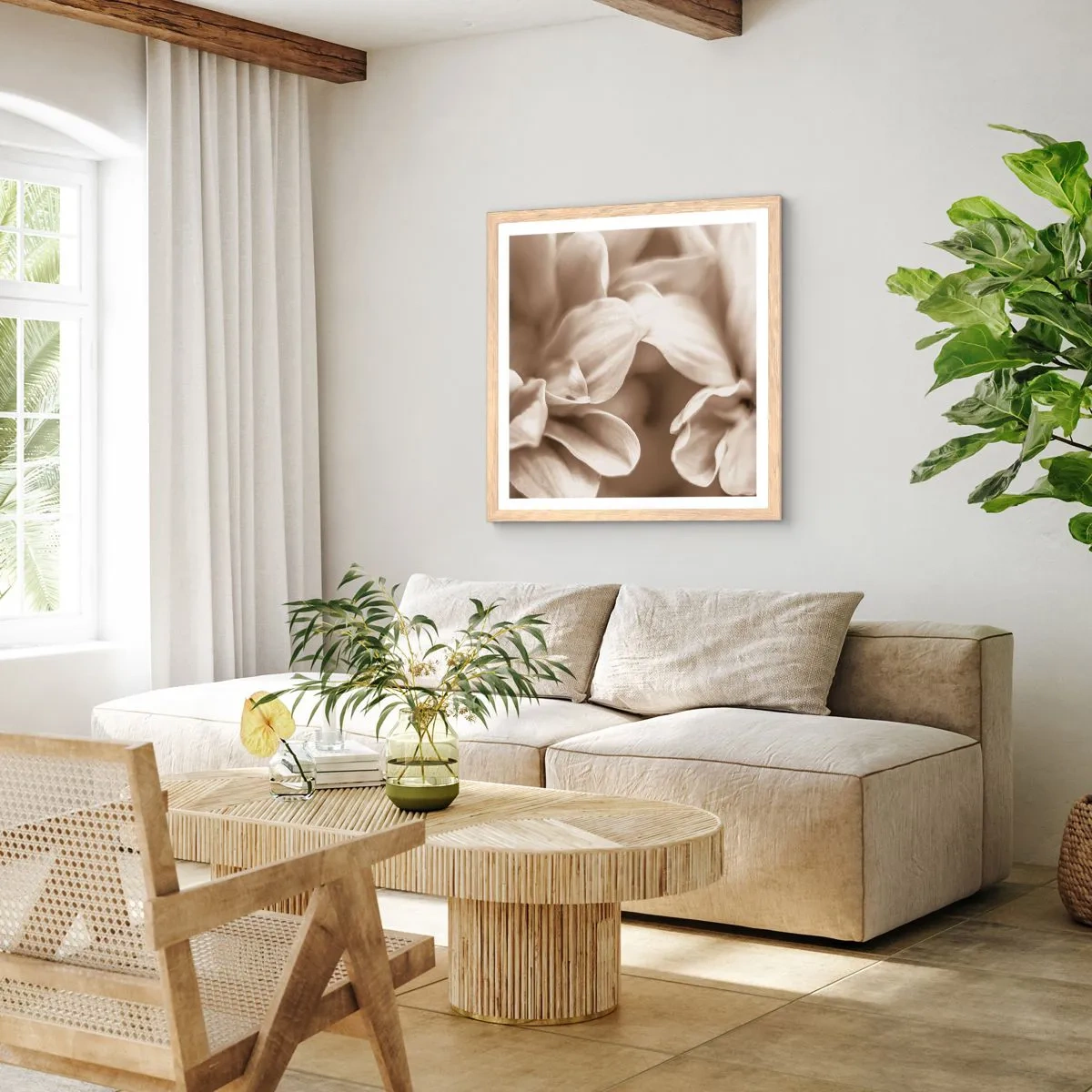 Poster in einem Rahmen aus heller Eiche - So sanft wie ein Lächeln - 60x60 cm