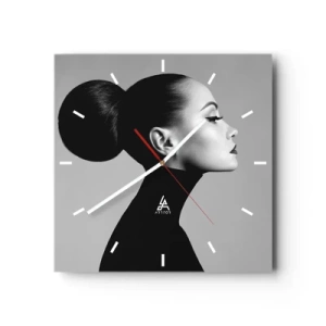 Wanduhr - Glasuhr - Profil einer Frau in Schwarz-Weiß mit einem eleganten Dutt - 30x30cm - Moderne Nofretete - Moderne Wanddekoration für Wohnzimmer und Schlafzimmer ARTTOR