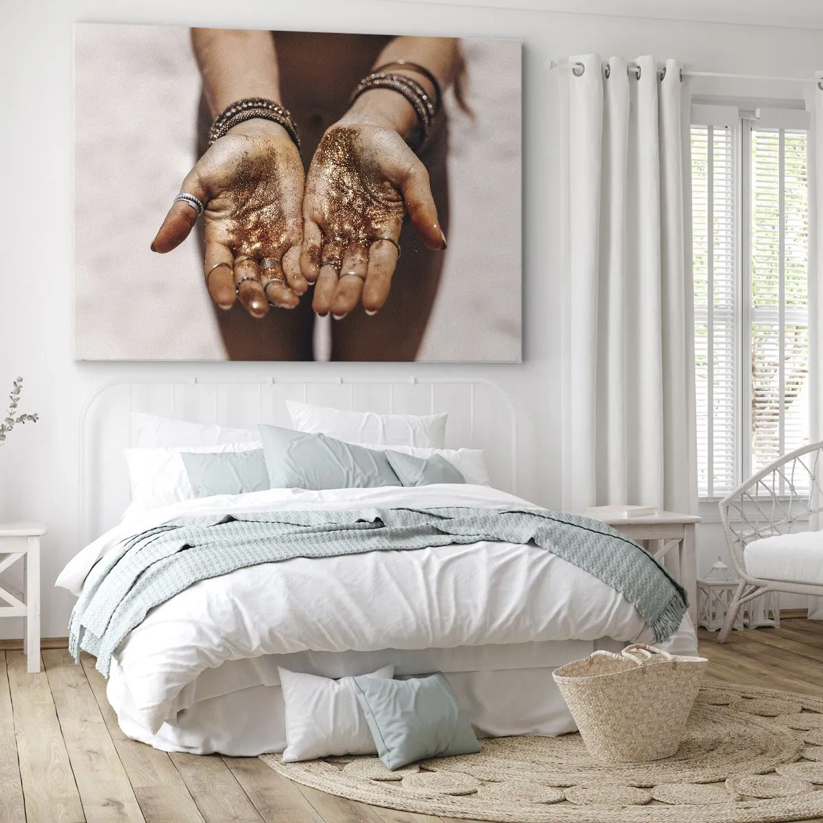 Bild auf Leinwand - Leinwandbild - Nahaufnahme von Händen mit Glitzer in warmen Farbtönen - 70x50cm - Ein Geschenk für dich - Moderne Wanddekoration für Wohnzimmer und Schlafzimmer ARTTOR