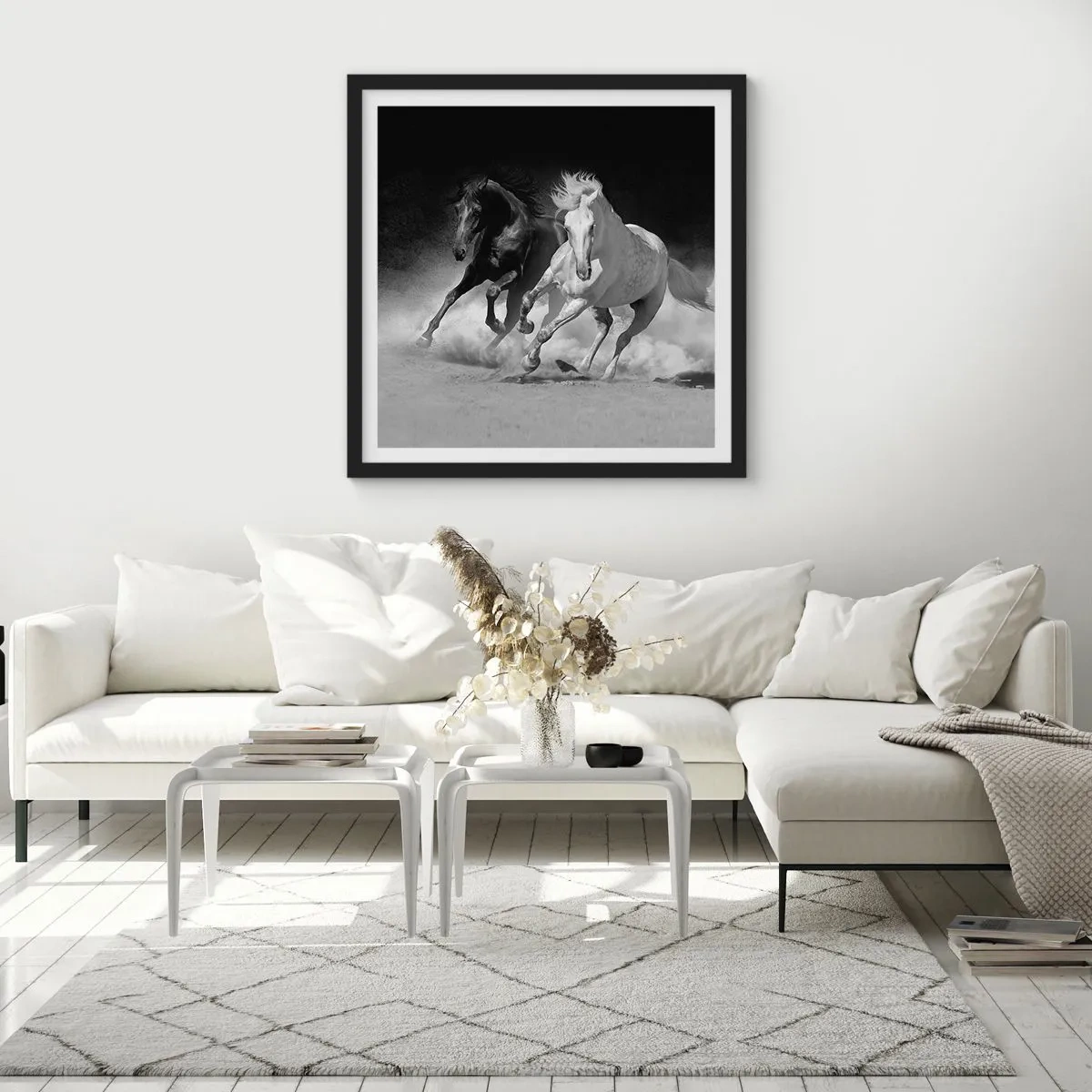 Poster in einem schwarzem Rahmen - Galopp der Freiheit - 40x40 cm