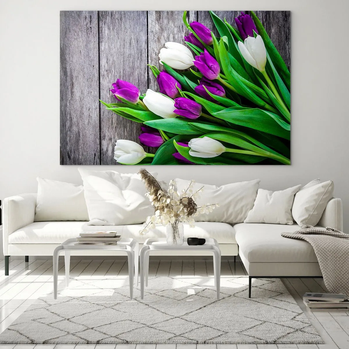Glasbild - Bild auf glas - Ein Strauß lila und weißer Tulpen auf einem hölzernen Hintergrund - 70x50cm - Am Tag der Frühlingsferien - Moderne Wanddekoration für Wohnzimmer und Schlafzimmer ARTTOR