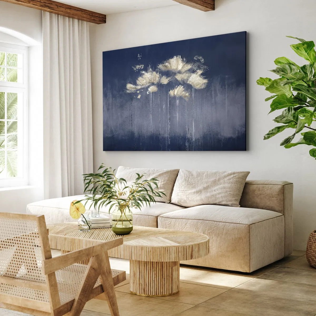 Bild auf Leinwand - Leinwandbild - Zarte Blüten auf blauem Hintergrund - 70x50cm - Wie Blütenblätter im Wind - Moderne Wanddekoration für Wohnzimmer und Schlafzimmer ARTTOR