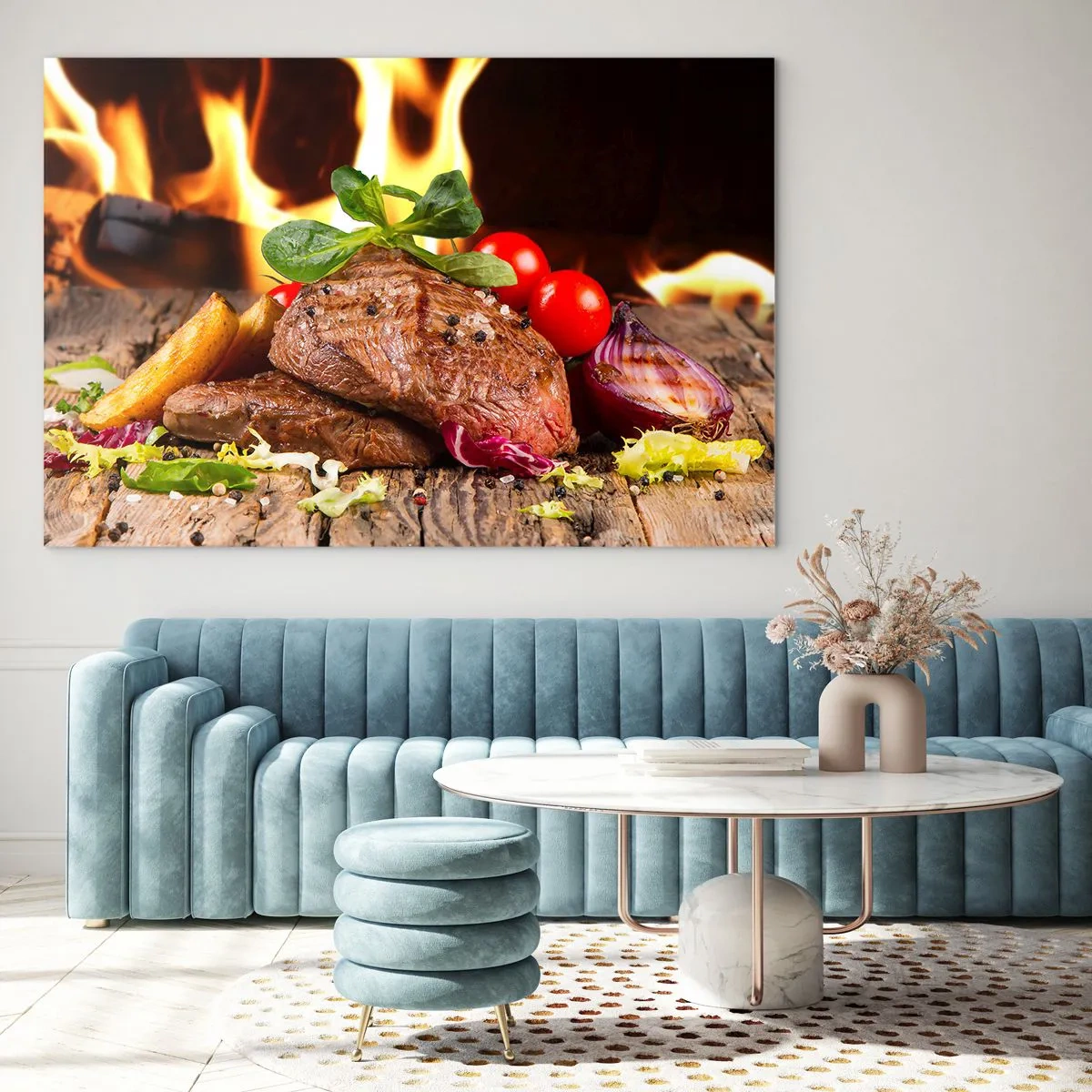 Glasbild - Bild auf glas - Gegrilltes Steak mit Gemüse vor dem Hintergrund der Flammen - 100x70cm - Von Hitze gezaubert - Moderne Wanddekoration für Wohnzimmer und Schlafzimmer ARTTOR