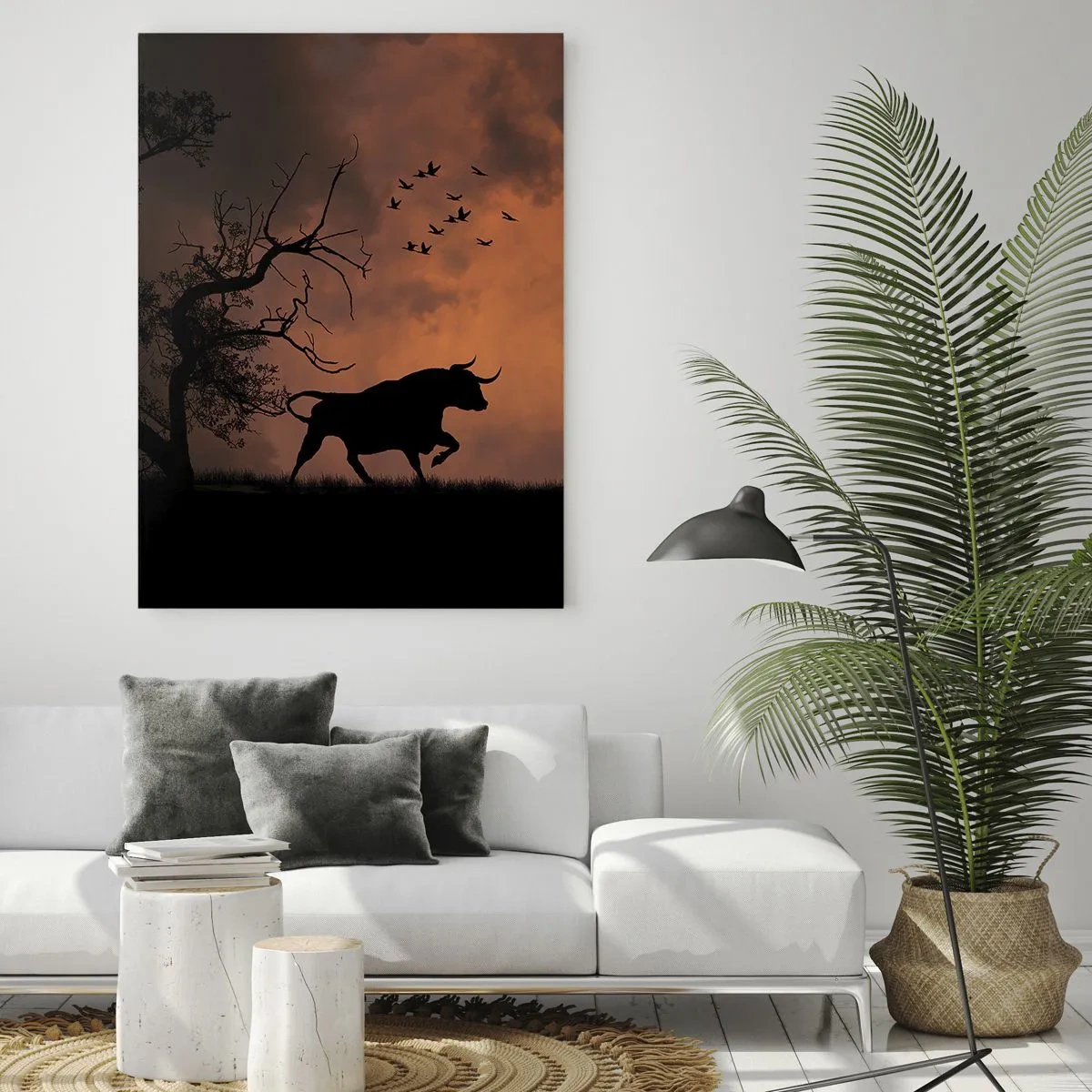 Glasbild - Bild auf glas - Silhouetten von Stieren vor einem orangefarbenen Himmel bei Sonnenuntergang - 80x120cm - Ein dramatisches Naturschauspiel - Moderne Wanddekoration für Wohnzimmer und Schlafzimmer ARTTOR