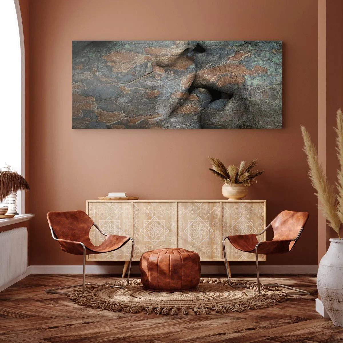 Bild auf Leinwand - Leinwandbild - Ein künstlerisches Motiv eines in Fels gehauenen Gesichts mit natürlichem Textureffekt. - 140x50cm - Für immer zusammen - Moderne Wanddekoration für Wohnzimmer und Schlafzimmer ARTTOR