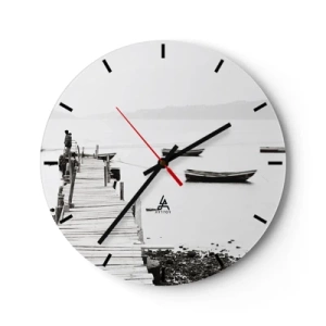 Wanduhr - Glasuhr - Ein Steg und Boote auf ruhigem Wasser in Grautönen - 30x30cm - Ruhig und sauber über dem Wasser - Moderne Wanddekoration für Wohnzimmer, Küche und Schlafzimmer ARTTOR