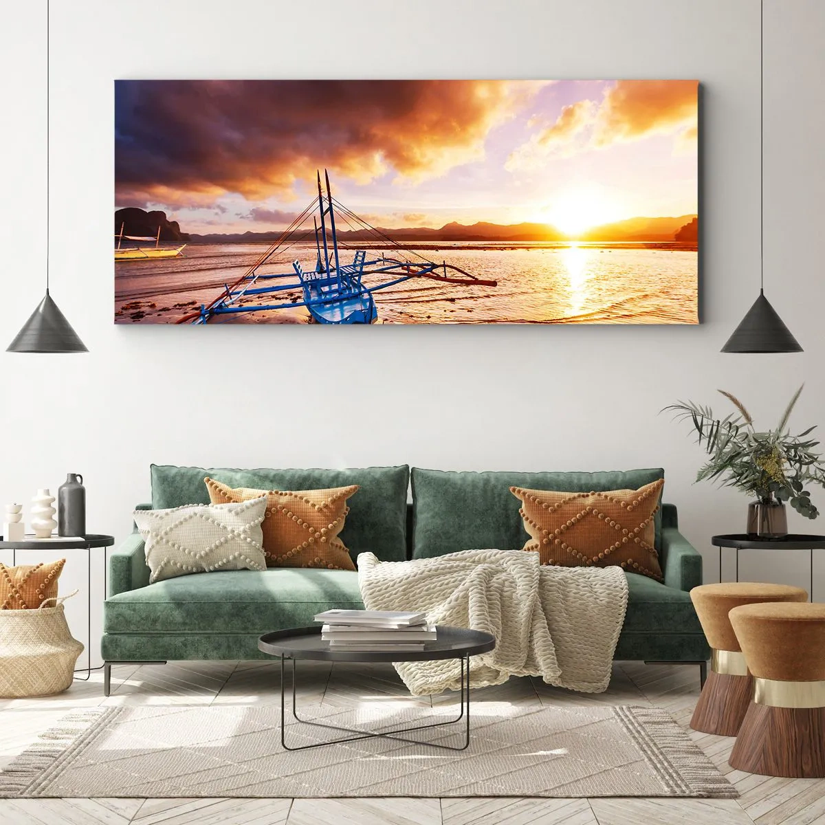 Bild auf Leinwand - Leinwandbild - Blaues Boot am Strand bei Sonnenuntergang - 160x50cm - Nach einem Tag sich im Sand ausstrecken - Moderne Wanddekoration für Wohnzimmer und Schlafzimmer ARTTOR