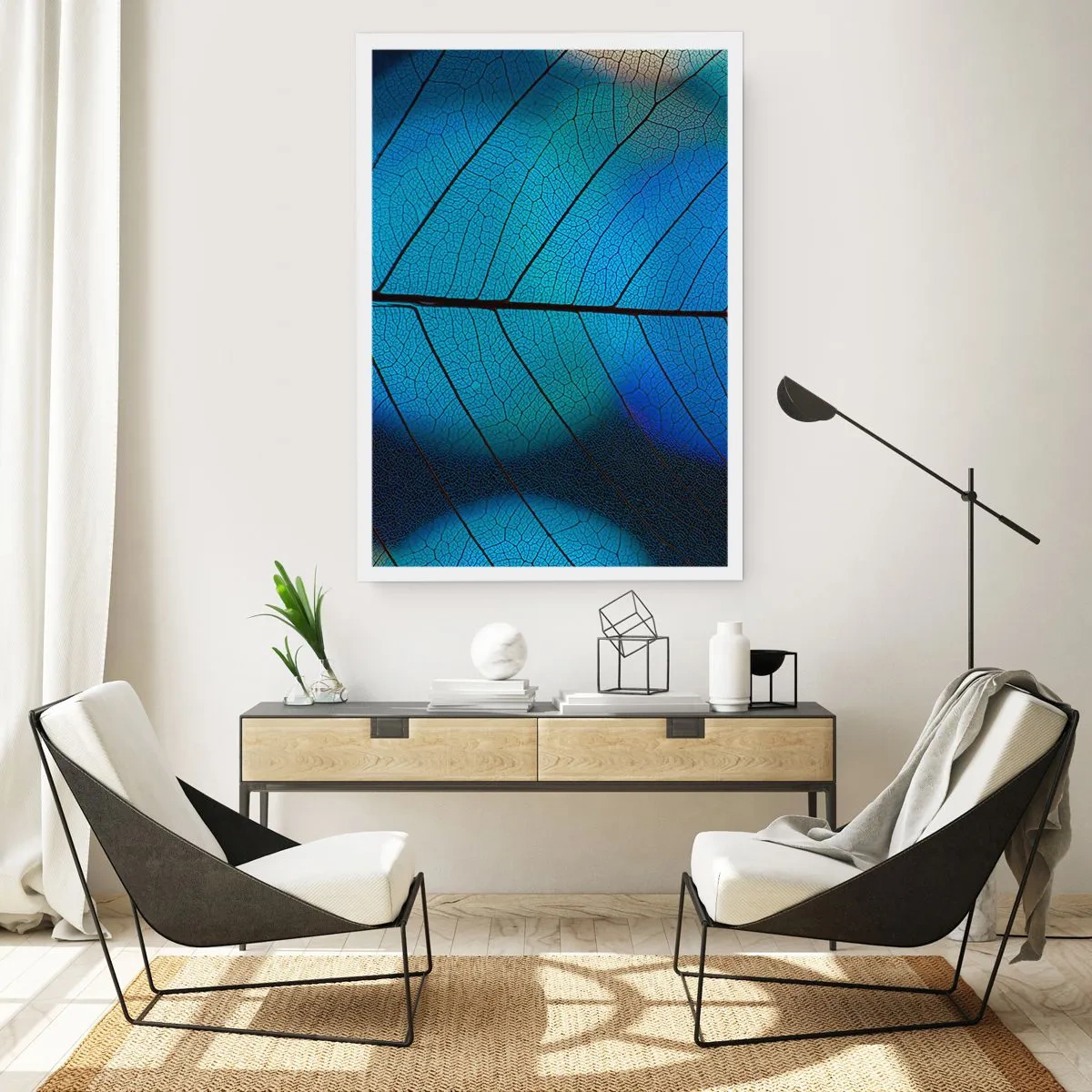 Poster - Nahaufnahme eines blauen Blattes mit markanten Adern - 50x70cm - Komplizierte Konstruktion - Moderne Wanddekoration für Wohnzimmer und Schlafzimmer ARTTOR