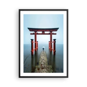 Poster in einem schwarzem Rahmen - Rote Torii vor dem Hintergrund von ruhigem Wasser und Himmel - 50x70cm - Japanische Träumerei - Moderne Wanddekoration für Wohnzimmer und Schlafzimmer ARTTOR
