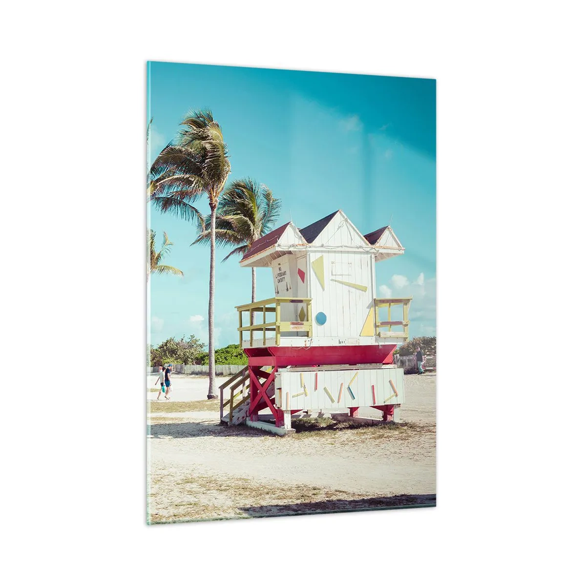 Glasbild - Bild auf glas - Ein Strand mit Palmen und einem Rettungsschwimmerturm an einem sonnigen Tag - 50x70cm - Dir steht ein schöner Tag bevor - Moderne Wanddekoration für Wohnzimmer und Schlafzimmer ARTTOR
