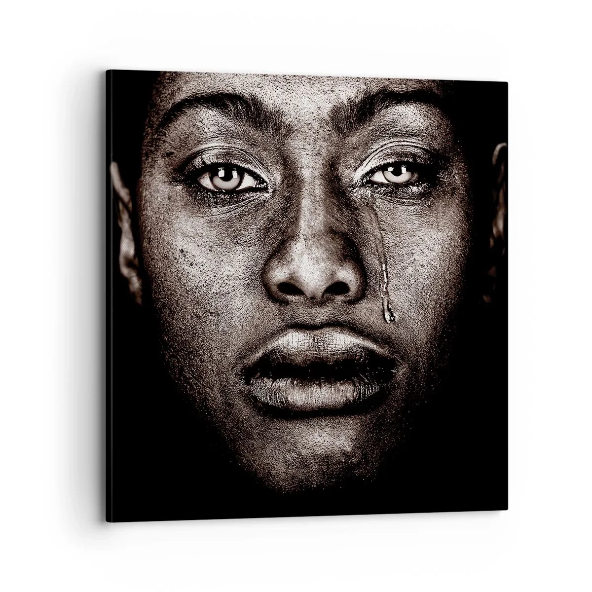 Bild auf Leinwand - Leinwandbild - Eine Träne - 70x70 cm