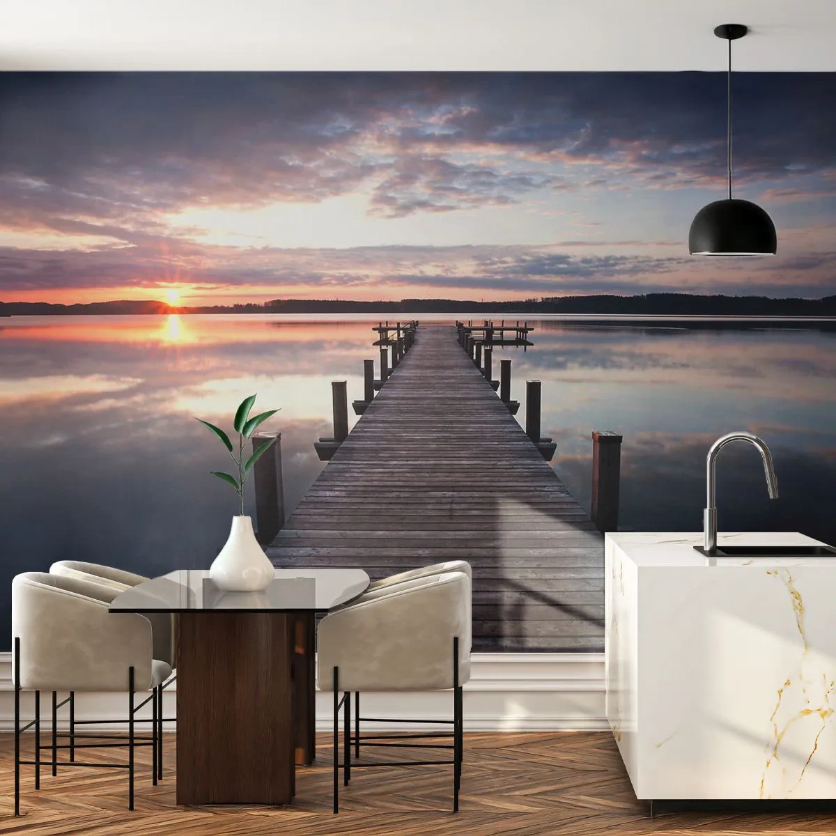Selbstklebende Fototapete Deluxe Sticker - Eine stille Grenze zwischen Tag und Nacht - Landschaft, See, Sonnenuntergang - 250x175 cm